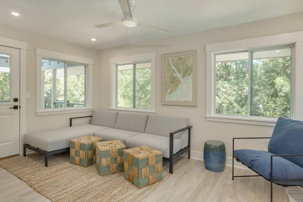 Luxury Beach House - 2Min Walk To Beach - Private Pool - Group & Dog Friendly 힐튼 헤드 아일랜드 외부 사진