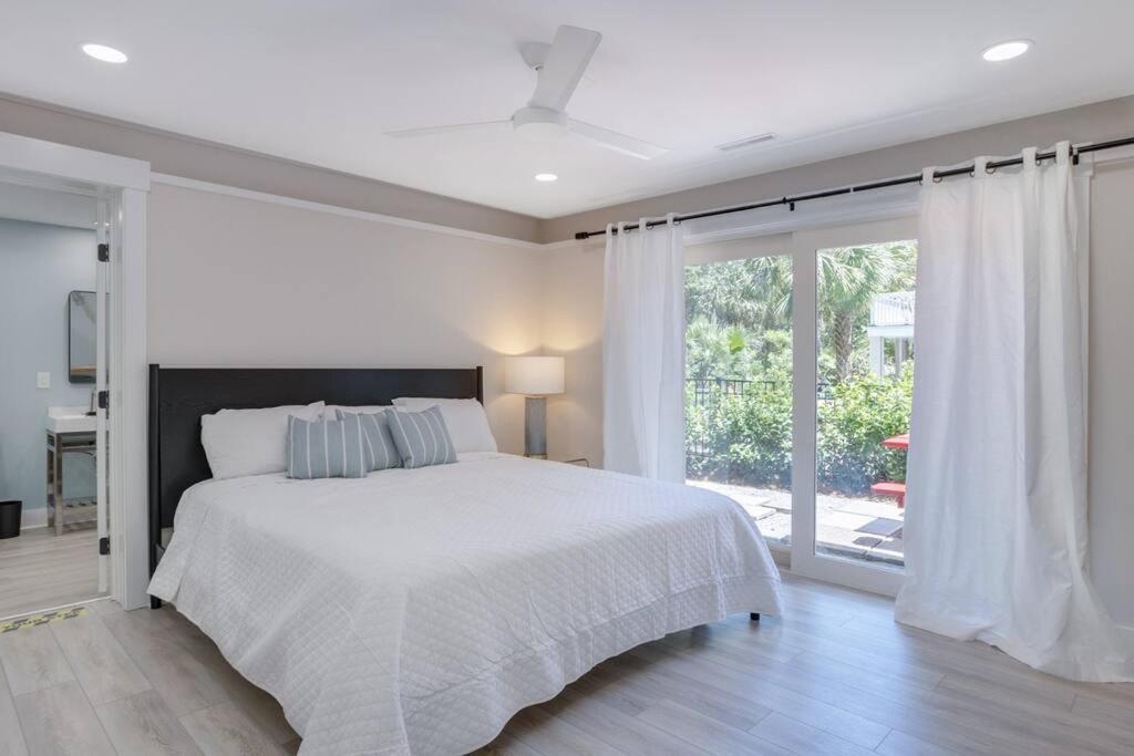 Luxury Beach House - 2Min Walk To Beach - Private Pool - Group & Dog Friendly 힐튼 헤드 아일랜드 외부 사진